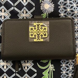 Tory Burch Black Leather Wallet with Gold Logo, New
